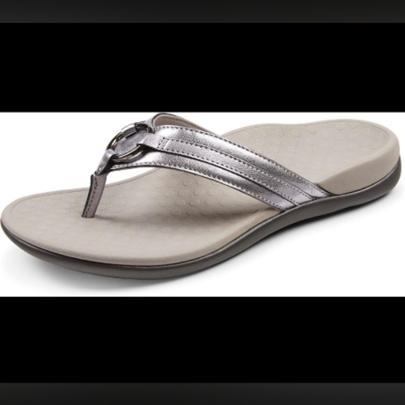 Vionic Tide Aloe Toe Post Sandal Pewter Leather - Picture 6 of 10